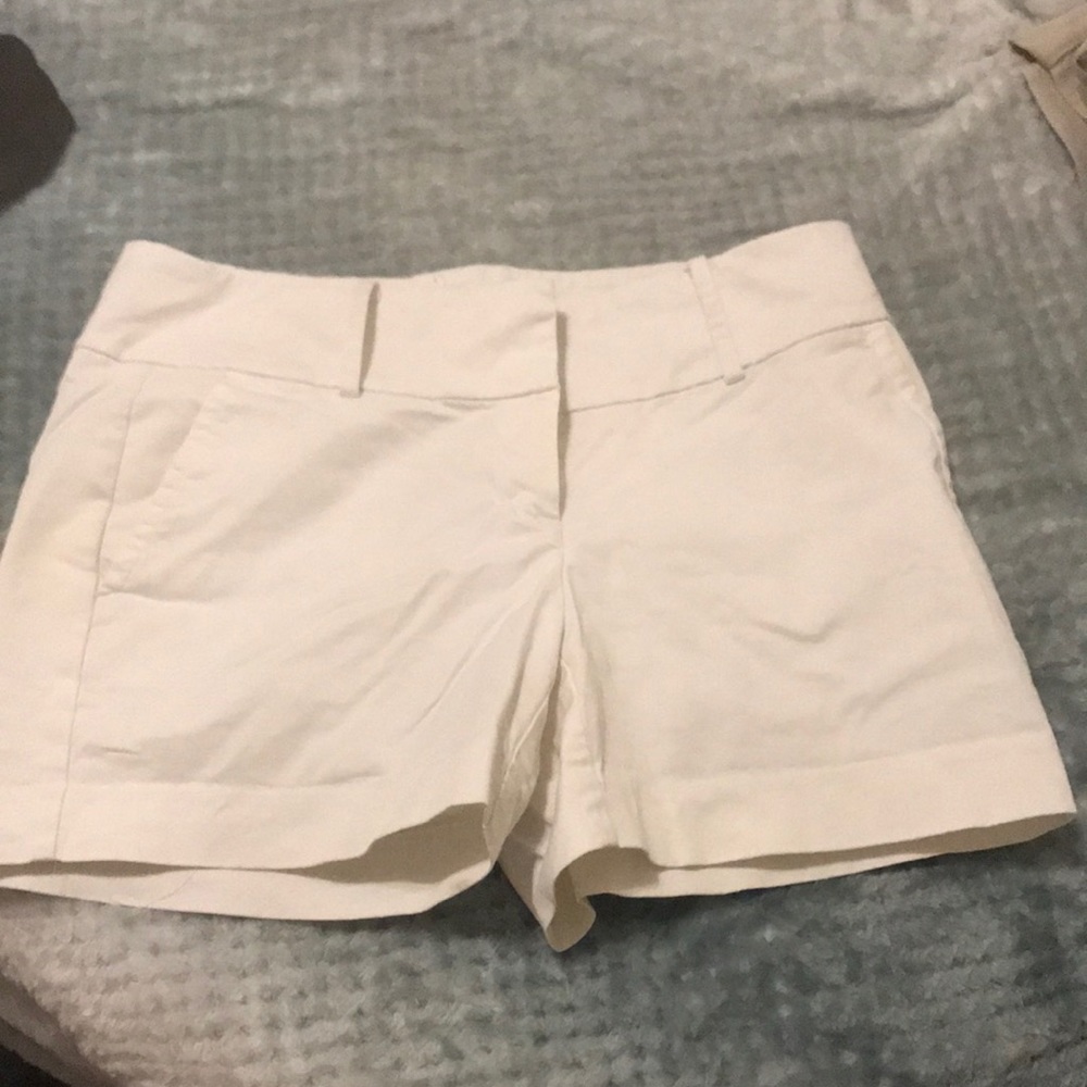 Ann Taylor shorts size 4